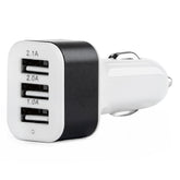 Weißes USB-Autoladegerät mit 3 USB-Ausgängen