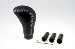 Universeller Schaltknauf mit Adaptern für verschiedene Schalthebel-Durchmesser