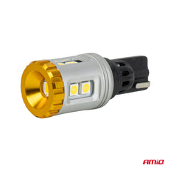 T15-LED-Lampe mit 9 SMD-3030-LEDs in Seitenansicht
