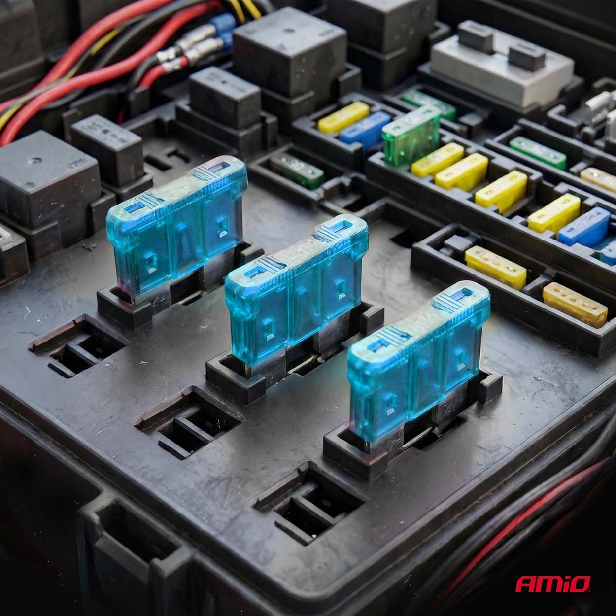 Set mit 3 STANDARD Kfz-Sicherungen 15A
