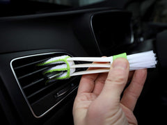 Autopflegeset mit Mikrofaserhandschuh und Wachsapplikator