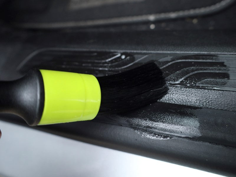 Bohrbürsten und Zubehör im Autopflegeset von CARMOTION