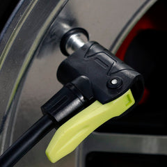 Handpumpe mit Adaptern und Druckmesser