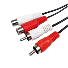 RCA forlængerkabel – 1 meter (rød/hvid, han til hun) med røde og hvide stik, ideel til lydforbindelser.