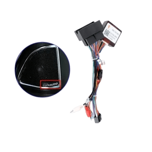 Adapterkabel VW (Dynaudio) – Originale Rückfahrkamera an nachgerüstetem VW Radio mit Dynaudio-Soundsystem.